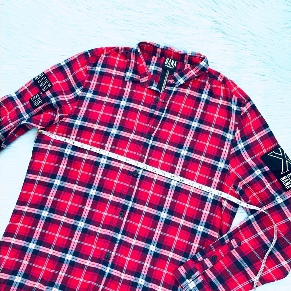 nANA jUDY
Views Graphic Plaid Button-Down Shirt - Picture 7 of 10